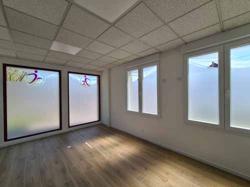 Marquage adhésif de vitrine